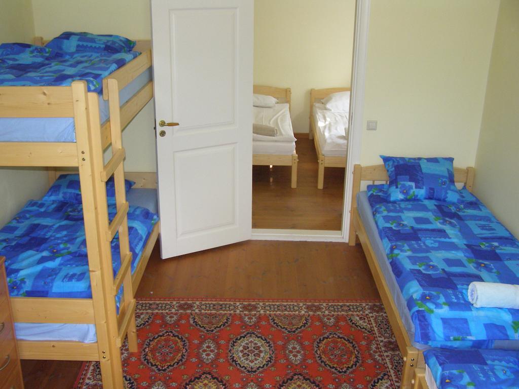 Saare Manor Guesthouse Δωμάτιο φωτογραφία