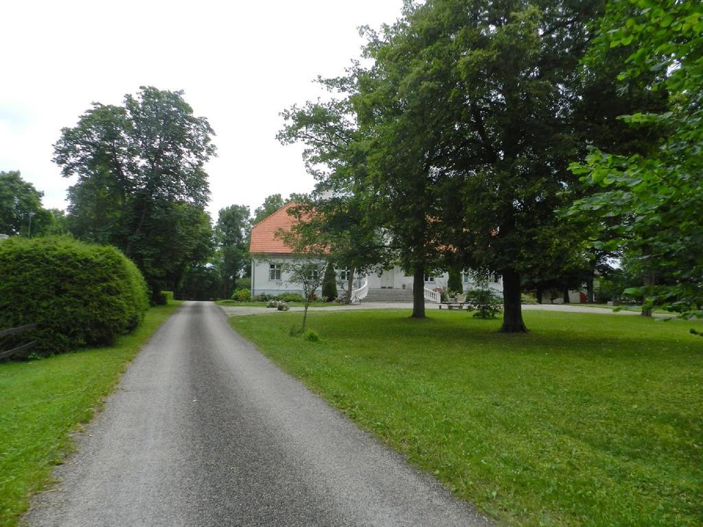 Saare Manor Guesthouse Εξωτερικό φωτογραφία